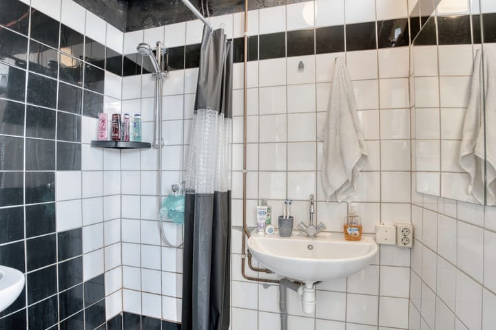 Foto 15 van Dahliastraat 76