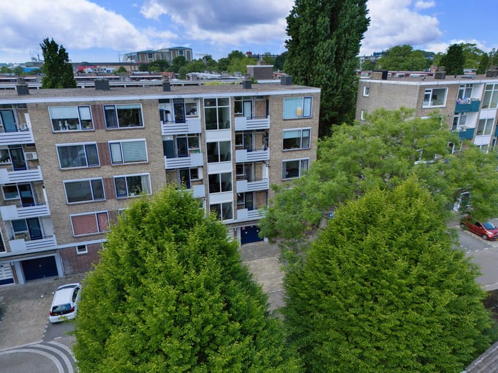 Foto 25 van Dahliastraat 76