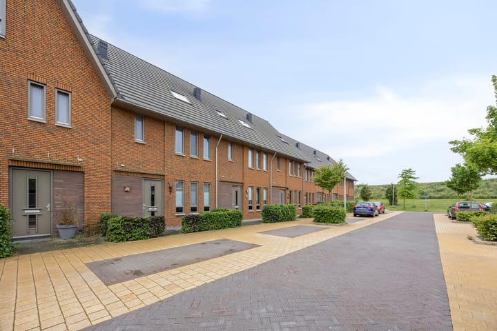 Photo 33 of Heukelsstraat 7