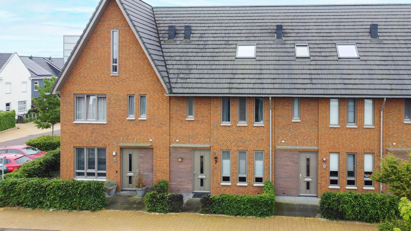 Photo 34 of Heukelsstraat 7