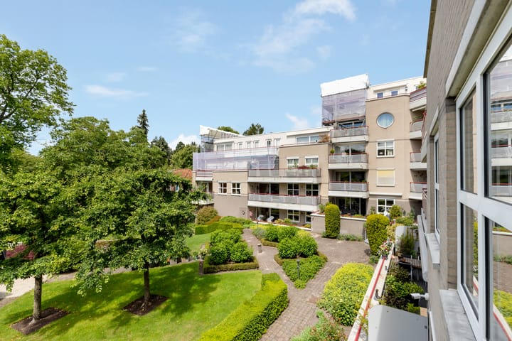 Photo 4 of Zonnelaan 4-D