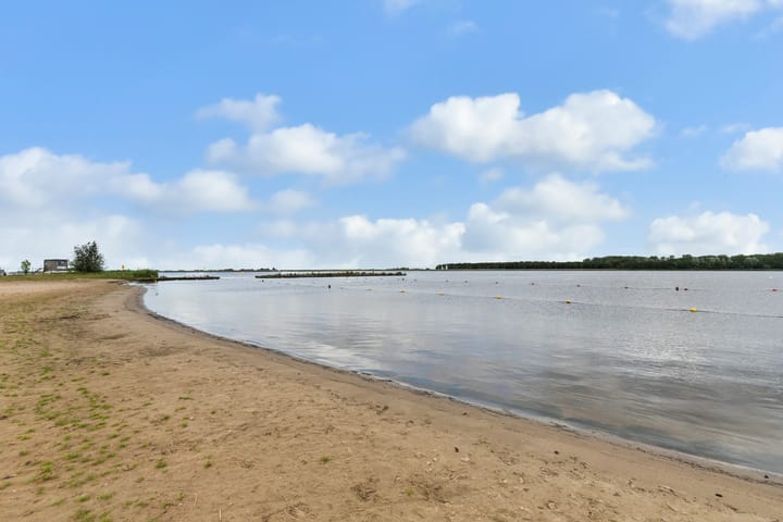 Foto 37 van Peter Dorleijnplein 4