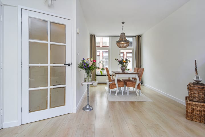 Foto 8 van Jan van Houtstraat 112