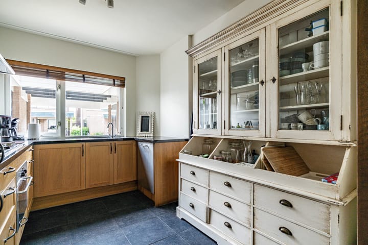 Foto 11 van Telemannstraat 9