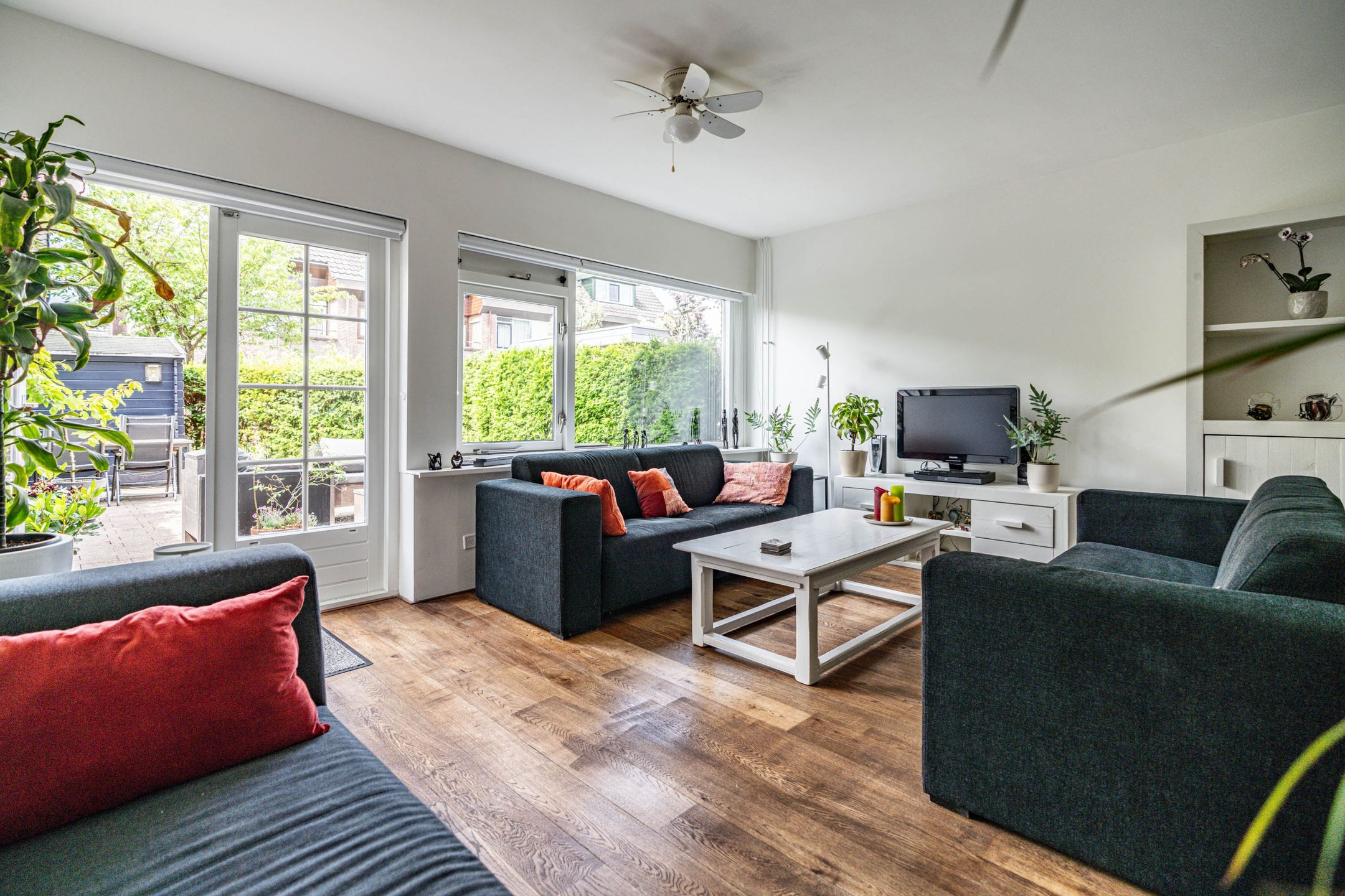 Foto 18 van Telemannstraat 9