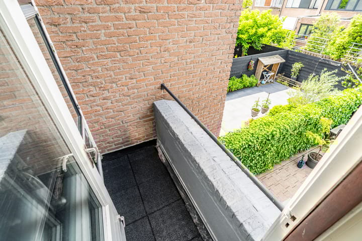 Foto 40 van Telemannstraat 9