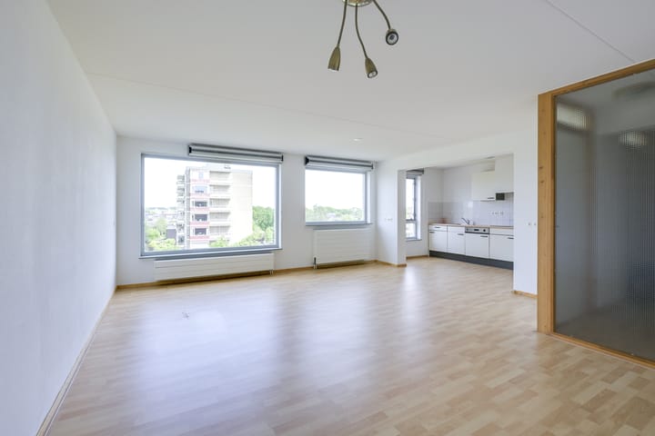 Foto 10 van Van Esveldstraat 179