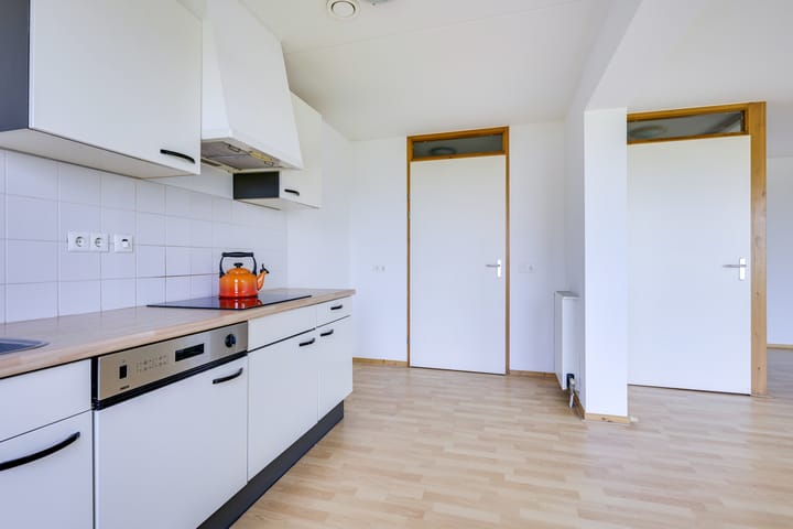 Foto 15 van Van Esveldstraat 179