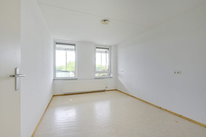 Foto 23 van Van Esveldstraat 179