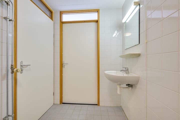 Foto 26 van Van Esveldstraat 179