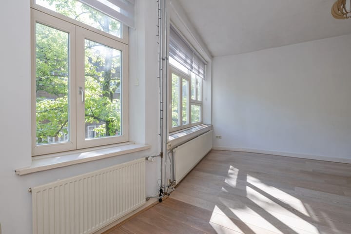 Foto 9 van Orteliusstraat 233-2