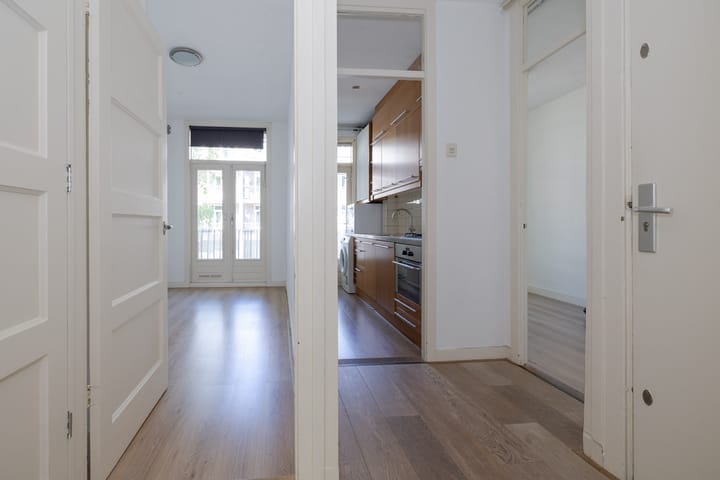 Foto 11 van Orteliusstraat 233-2