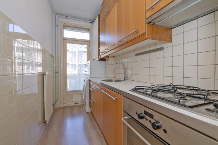 Foto 12 van Orteliusstraat 233-2