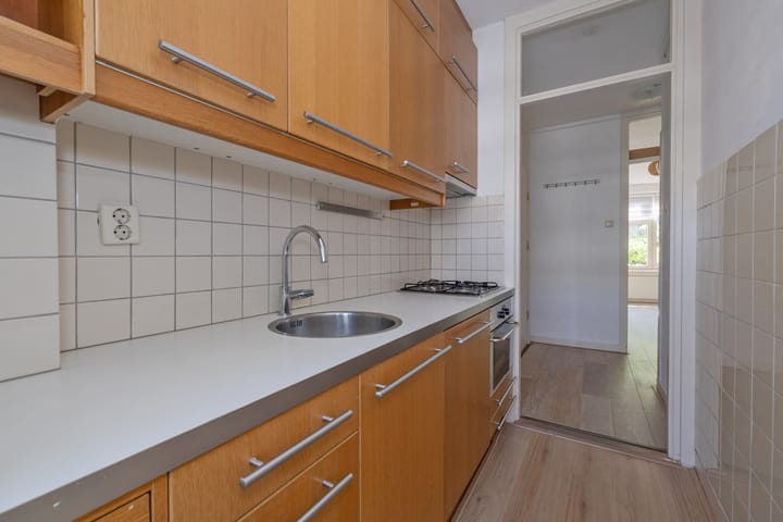 Foto 13 van Orteliusstraat 233-2