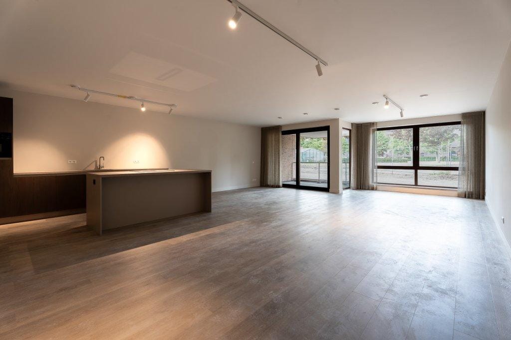 Photo 2 of Isabellastraat 8