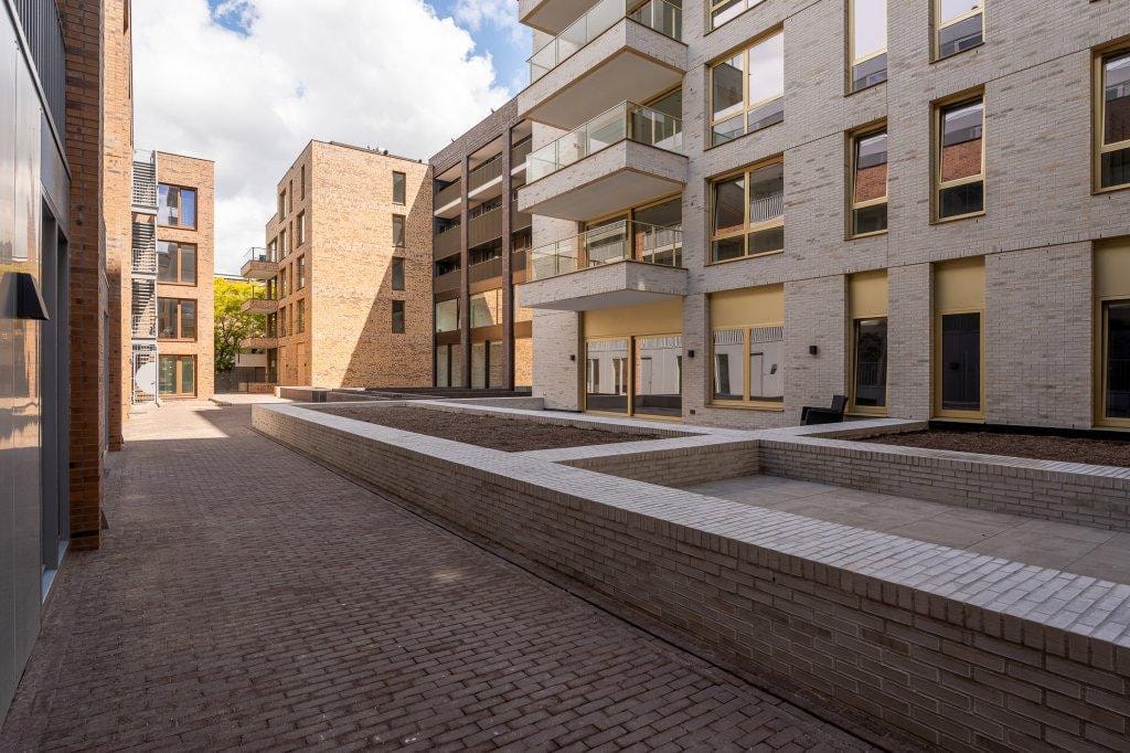 Photo 25 of Isabellastraat 8