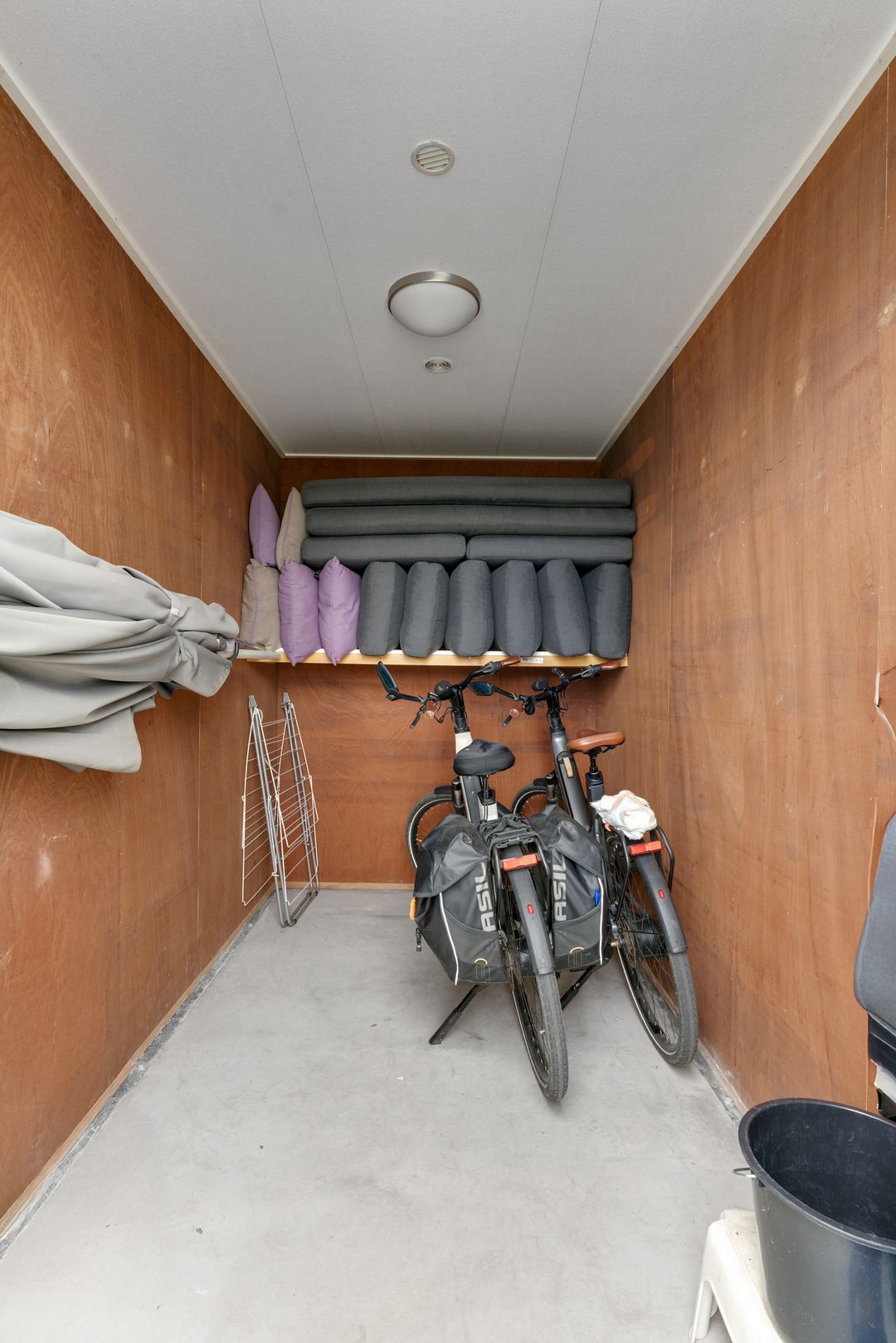 Foto 17 van Nieuwesluisweg 1-A1016