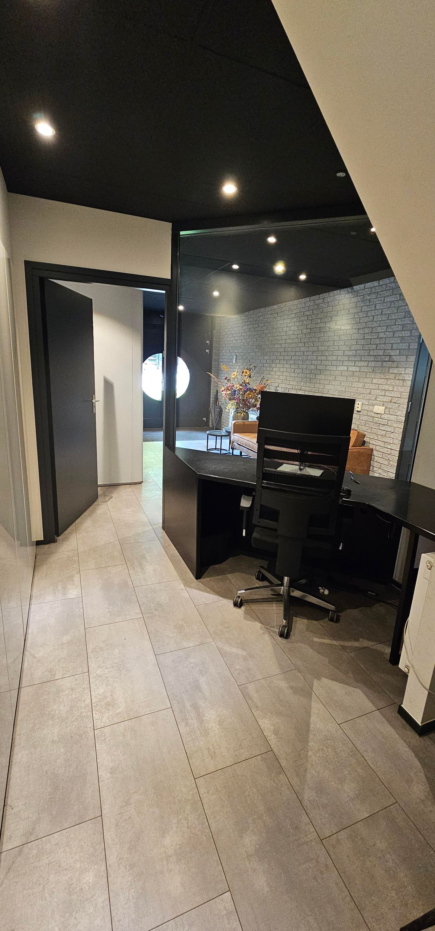 Bekijk foto 5 van Max Planckstraat 21