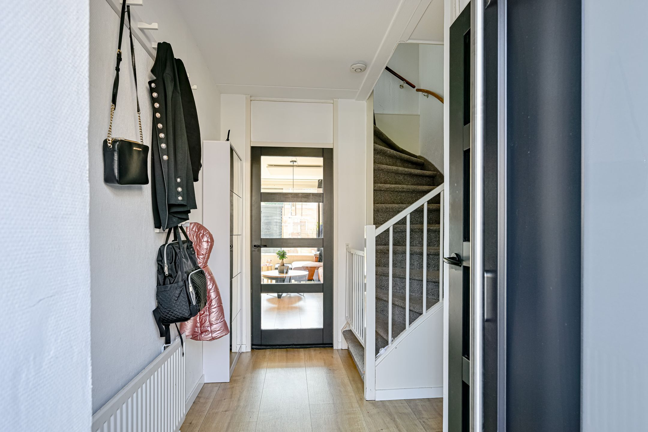 Foto 3 van Henriëtte Roland Holststraat 18