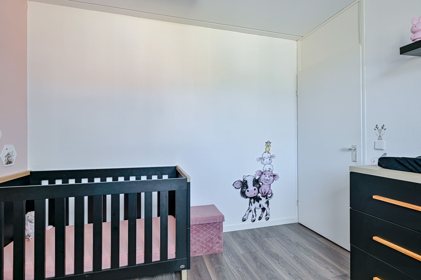 Foto 20 van Henriëtte Roland Holststraat 18