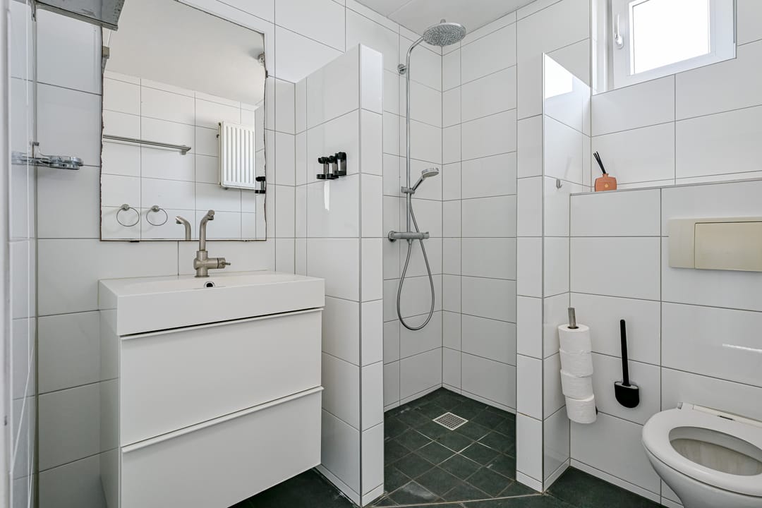 Foto 22 van Henriëtte Roland Holststraat 18