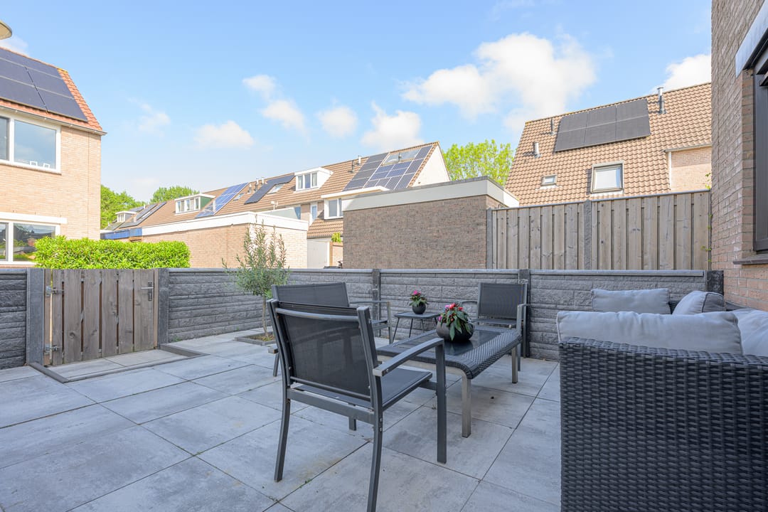 Foto 31 van Henriëtte Roland Holststraat 18