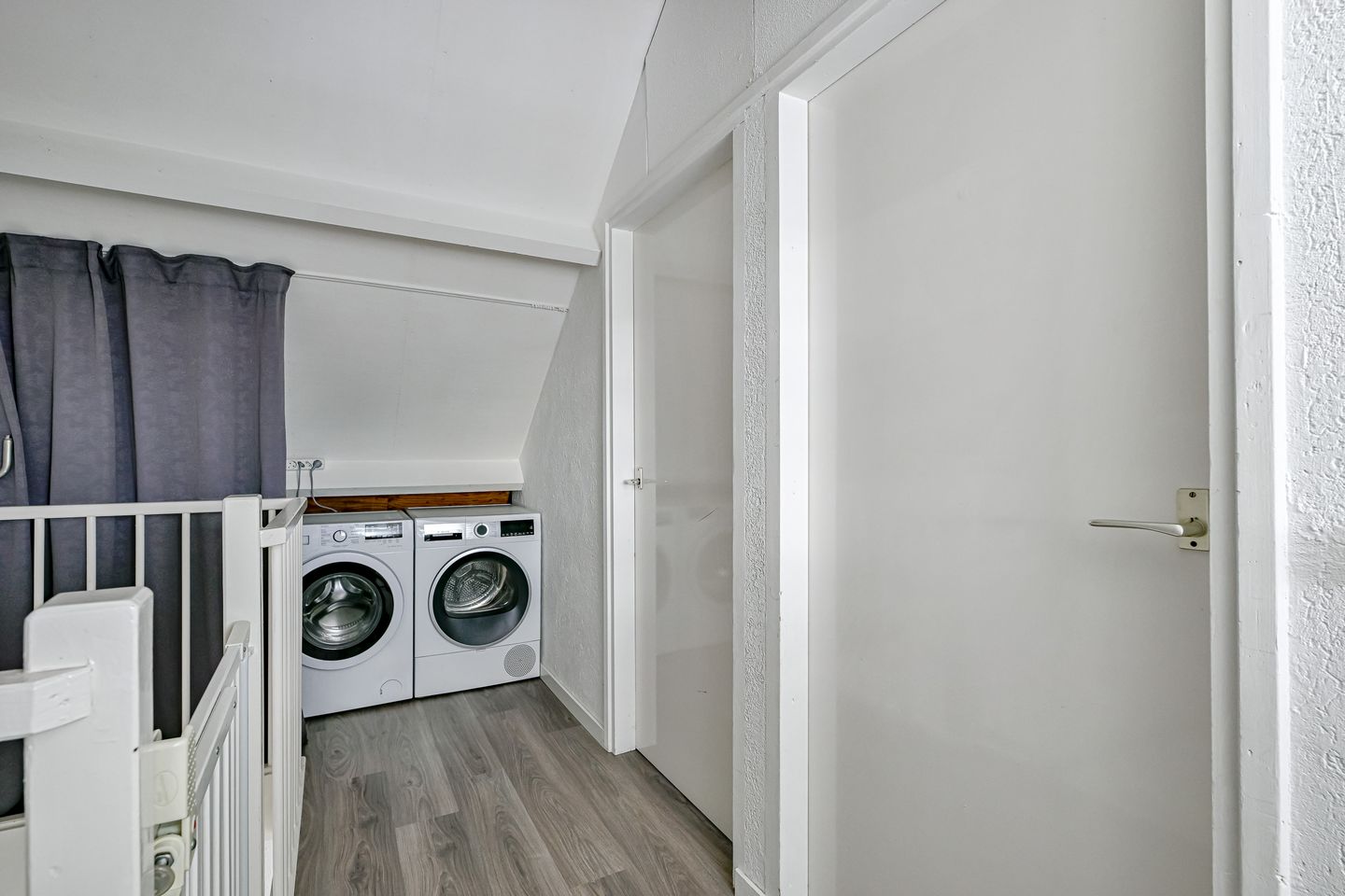 Foto 25 van Henriëtte Roland Holststraat 18