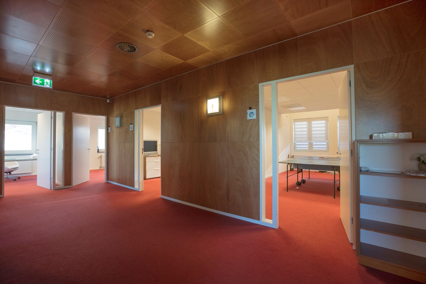 View photo 2 of Brinkstraat 69