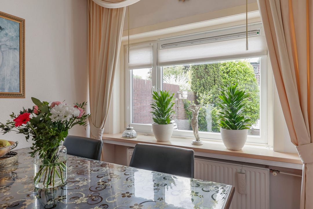 Photo 17 of Narcissenstraat 36