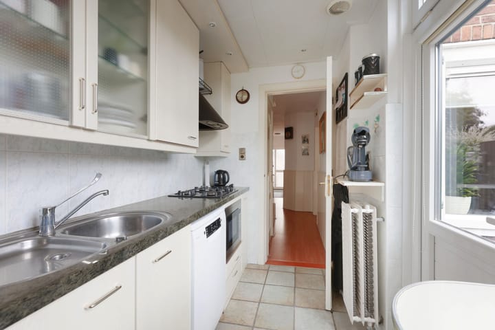 Foto 22 van Narcissenstraat 36