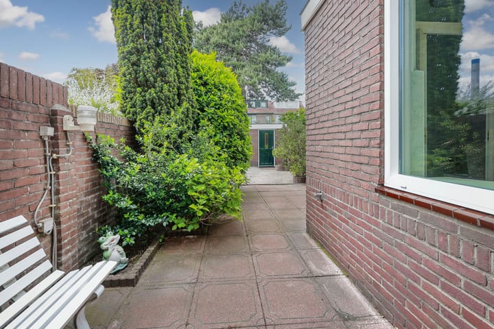 Foto 24 van Narcissenstraat 36