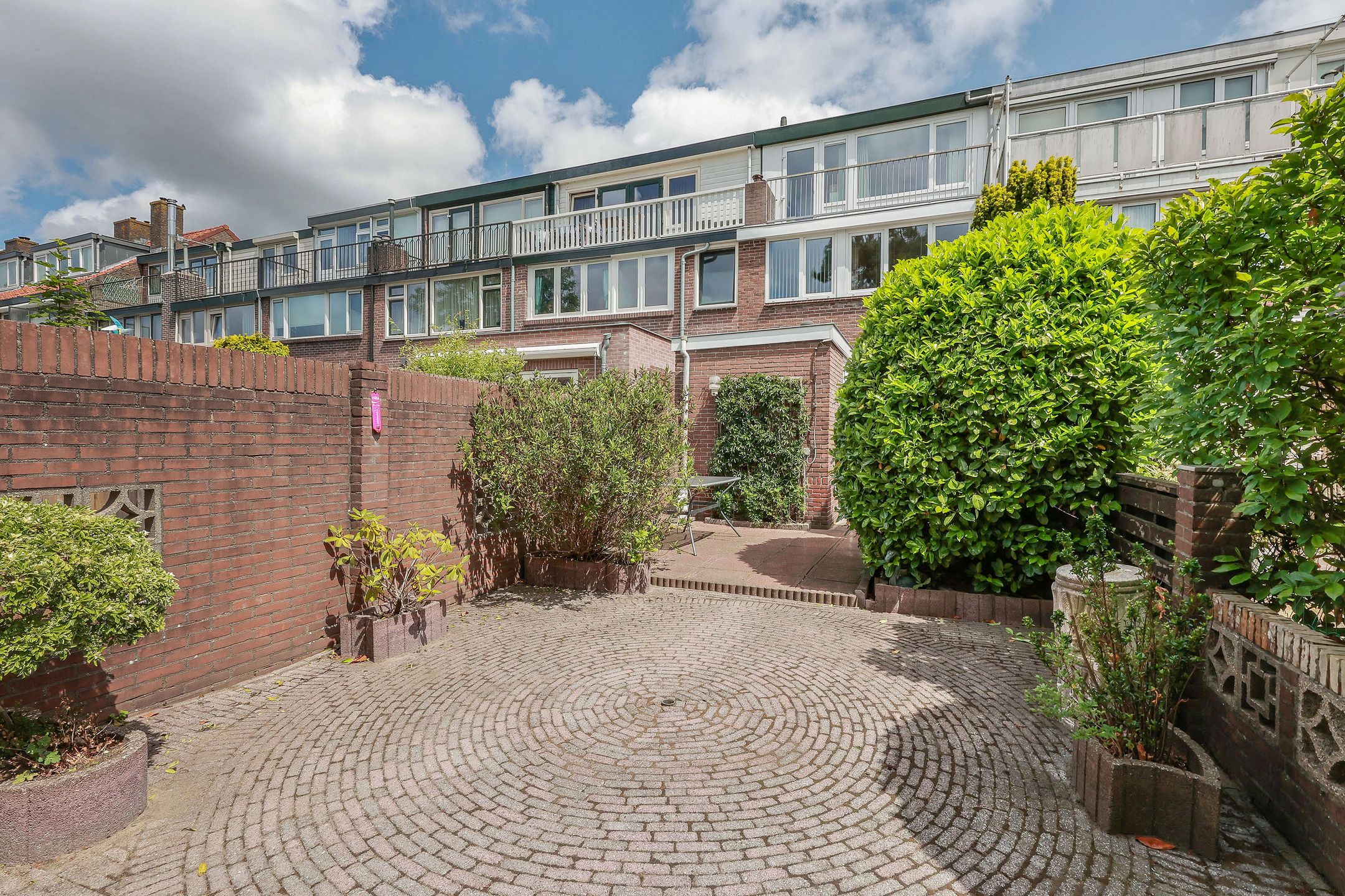 Photo 27 of Narcissenstraat 36