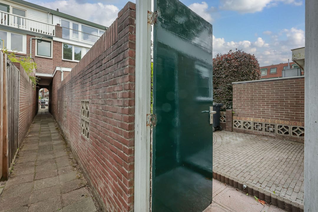 Photo 32 of Narcissenstraat 36