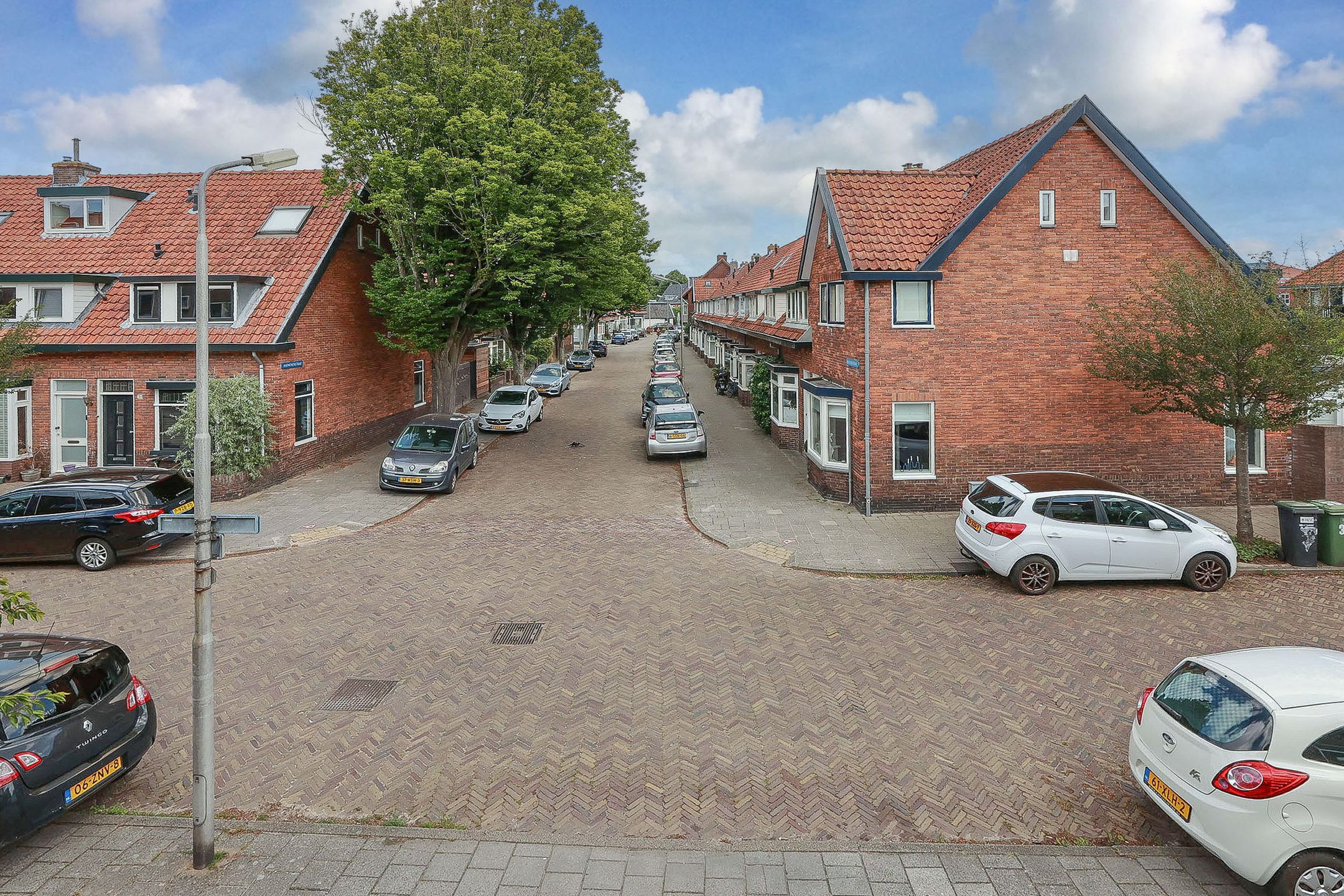 Photo 36 of Narcissenstraat 36