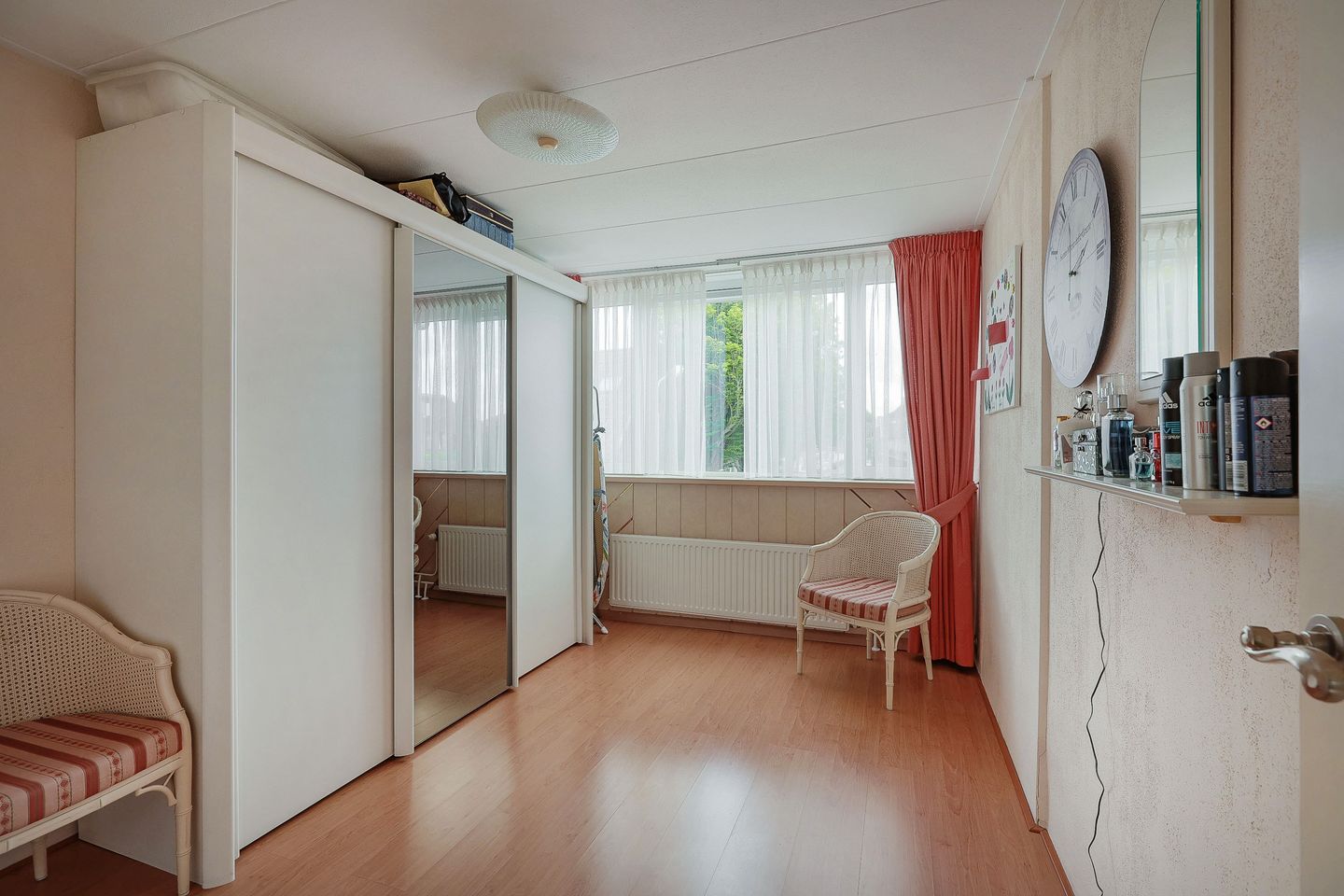 Photo 40 of Narcissenstraat 36