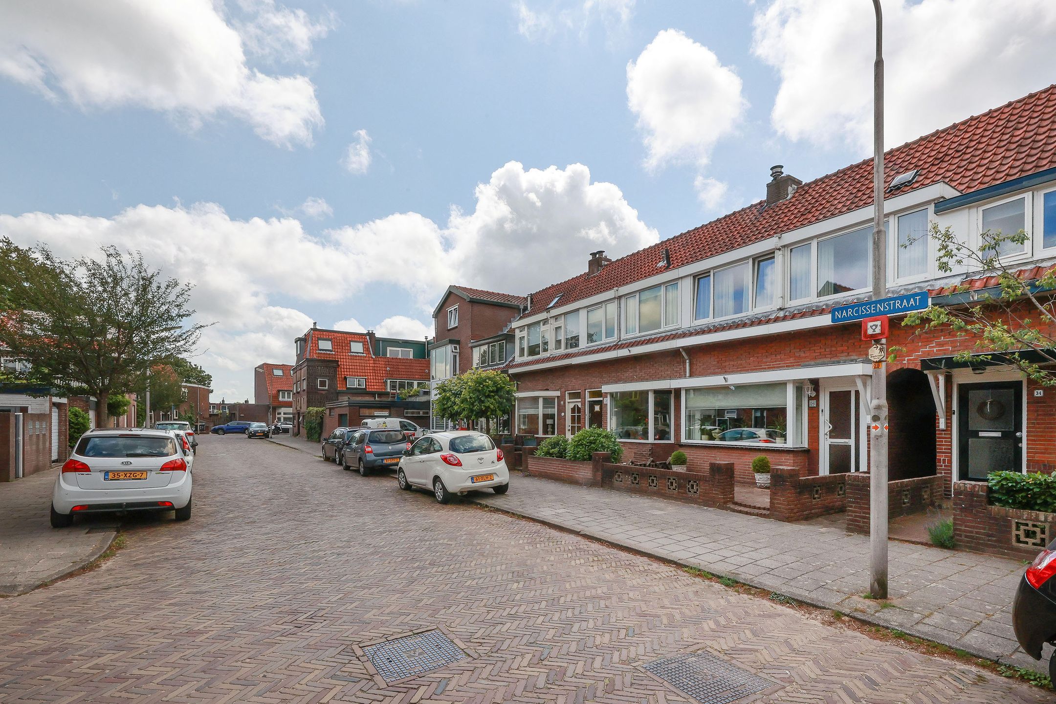 Photo 57 of Narcissenstraat 36