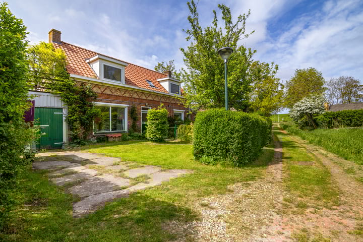 Photo 20 of Oostmahorn 13