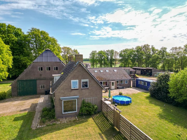 Bongveenweg 3, Bunne