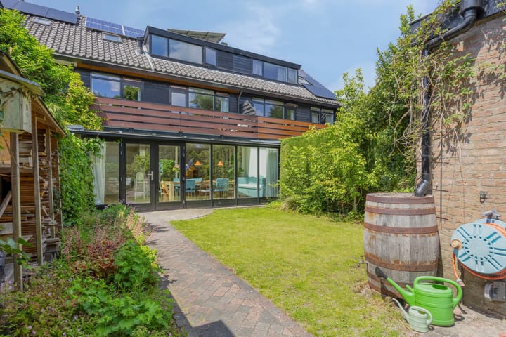 Foto 2 van van Houdringelaan 10