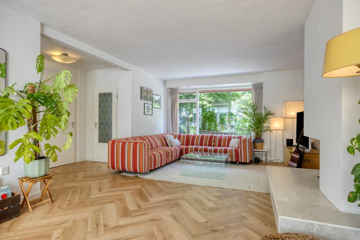 Foto 8 van van Houdringelaan 10