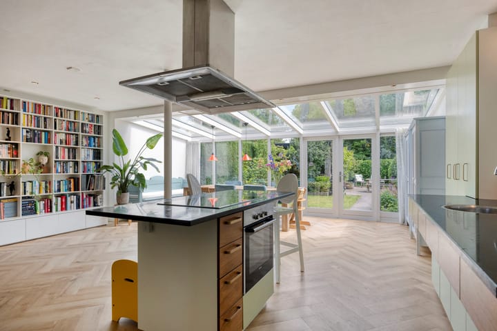 Foto 19 van van Houdringelaan 10