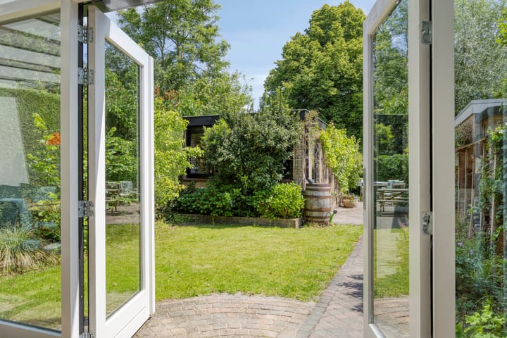 Foto 48 van van Houdringelaan 10