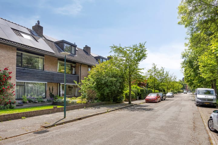 Foto 58 van van Houdringelaan 10