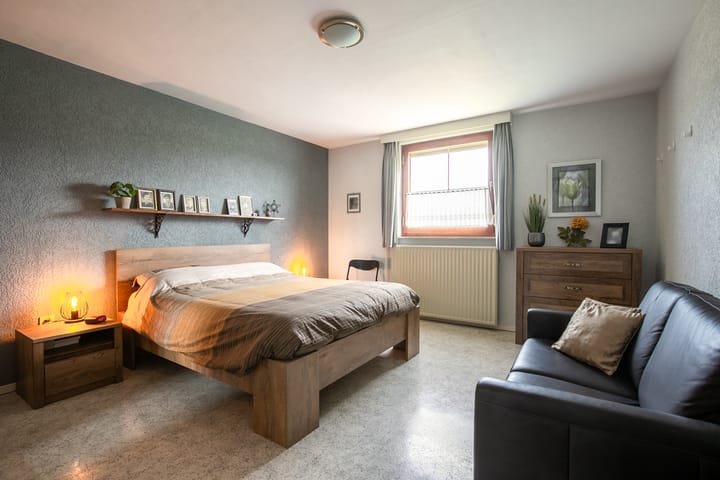 Photo 13 of Sint Petrusstraat 9