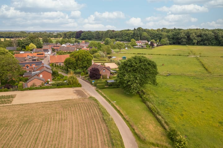 Photo 38 of Sint Petrusstraat 9