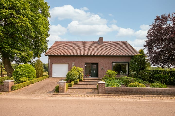 Photo 40 of Sint Petrusstraat 9