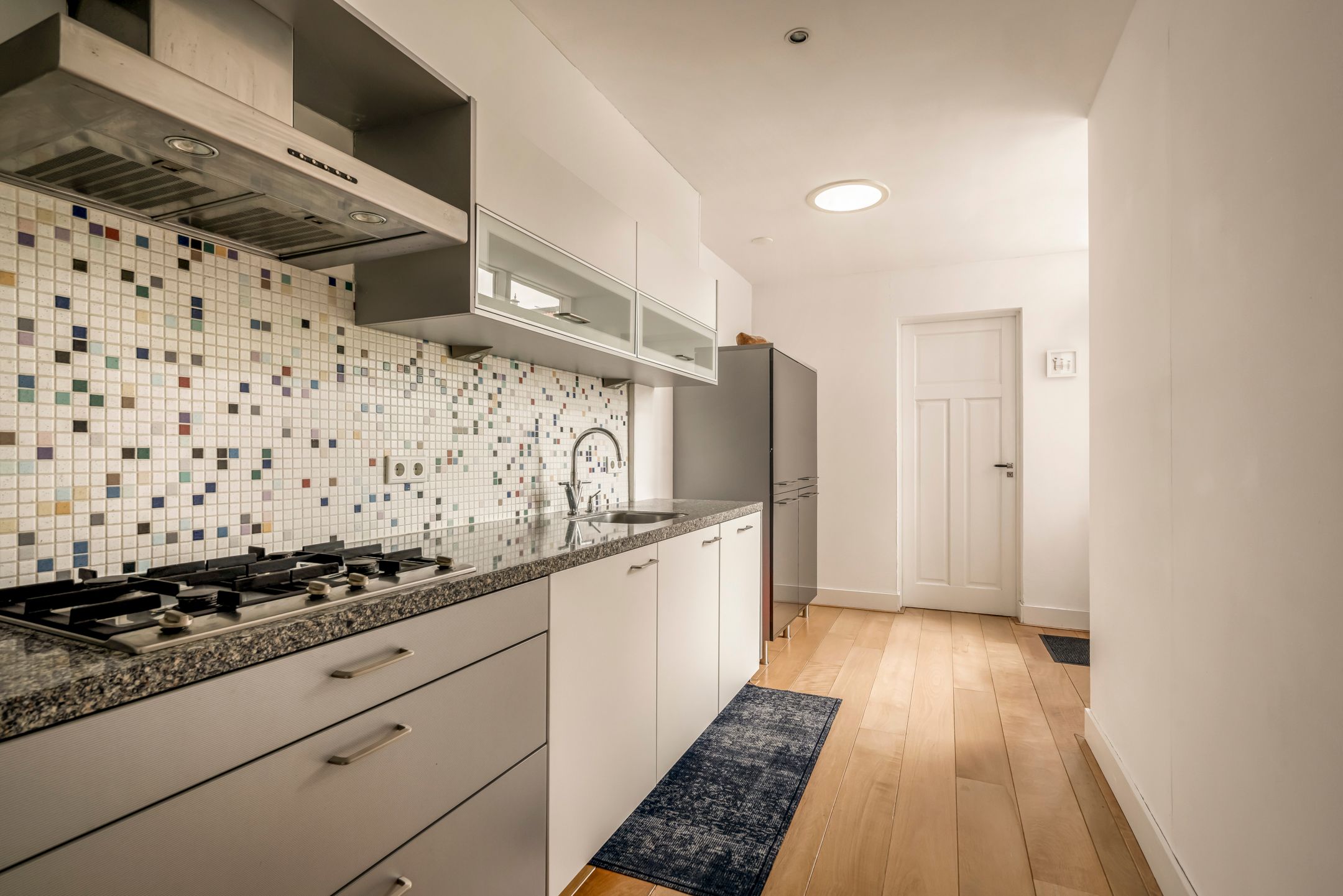 Foto 12 van Middenweg 23