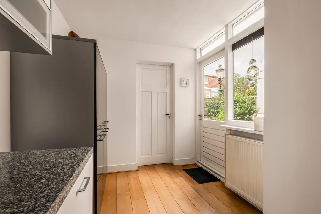 Foto 13 van Middenweg 23