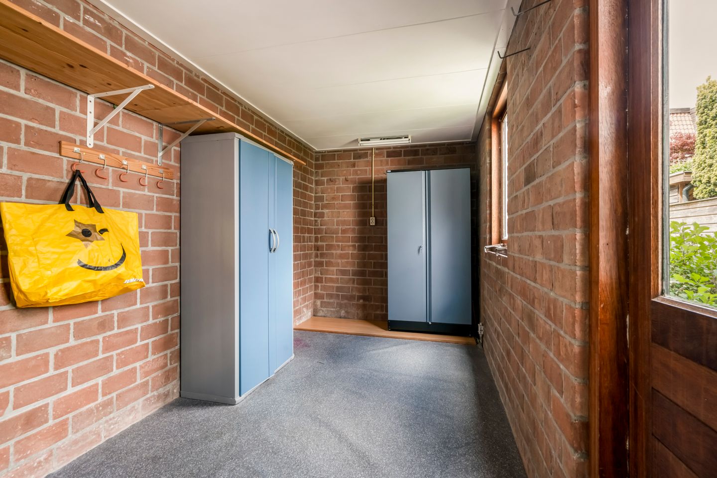 Foto 14 van Middenweg 23