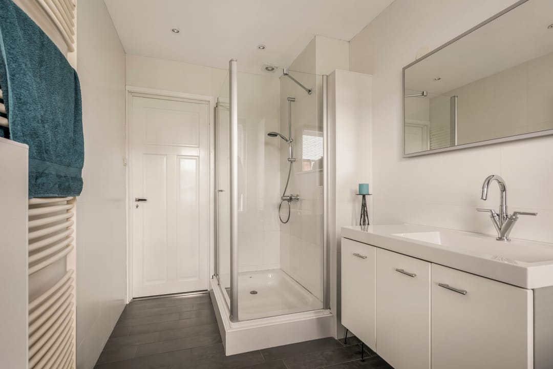 Foto 26 van Middenweg 23